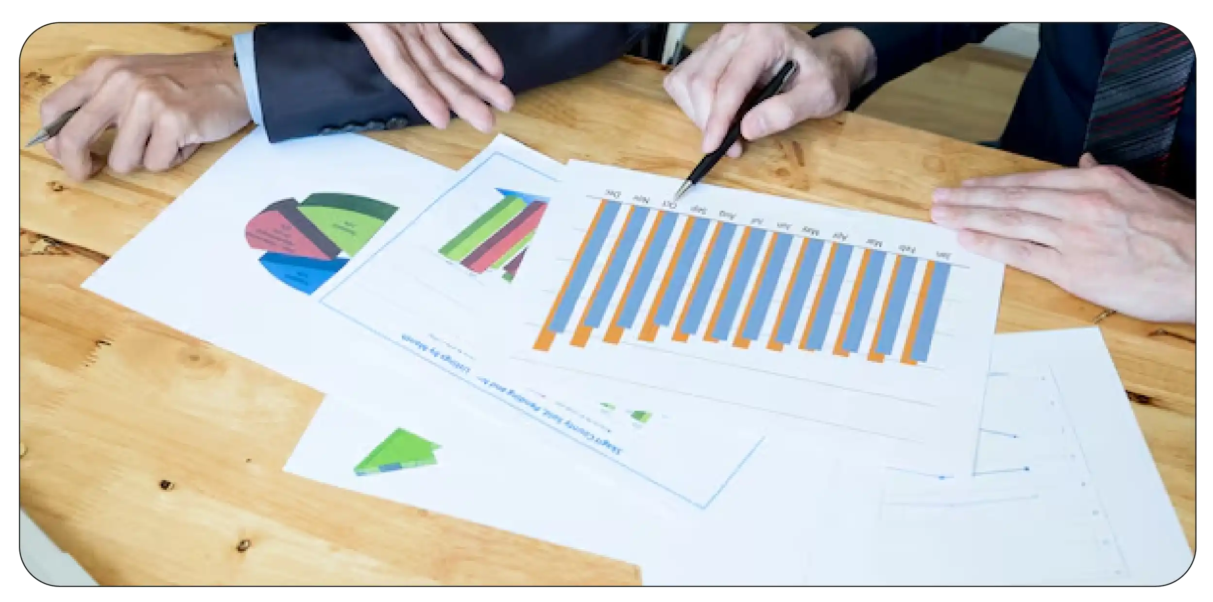 Competitor Benchmarking & Price Trends-01